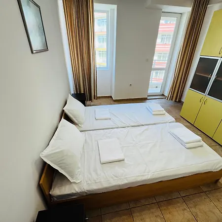 Sunny House 304 Three Bedroom Apartment Sunny Beach